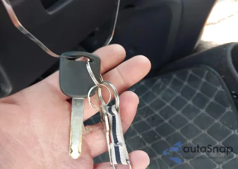 2009 Honda Cr-V Lx z USA, uszkodzony, nr VIN 3CZRE38339G702955